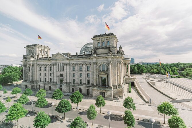 Berlin Historical Self-Guided Tour of the City in One Walk - Background Information