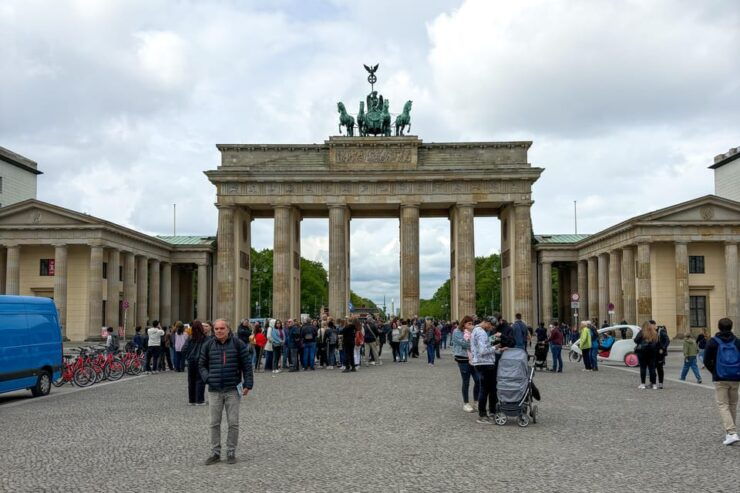 Berlin: History Highlights Guided Walking Tour - Itinerary Highlights