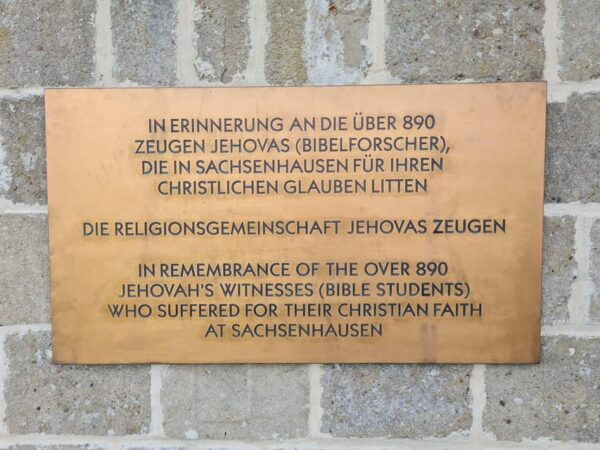 Berlin: History of JW Tour - Inclusions and Accessibility