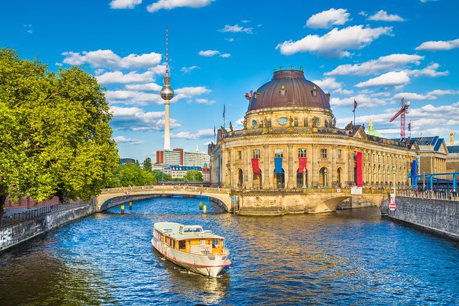 Berlin History Tour With a Local Expert: 100% Personalized & Private - Tour Overview