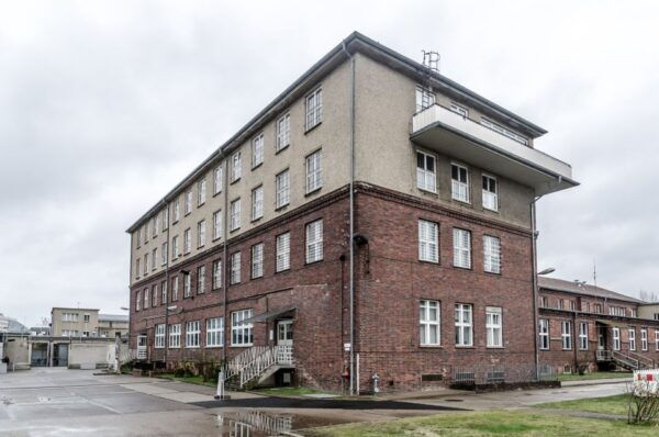 Berlin: Hohenschönhausen Memorial Guided Tour & Pickup - The Sum Up