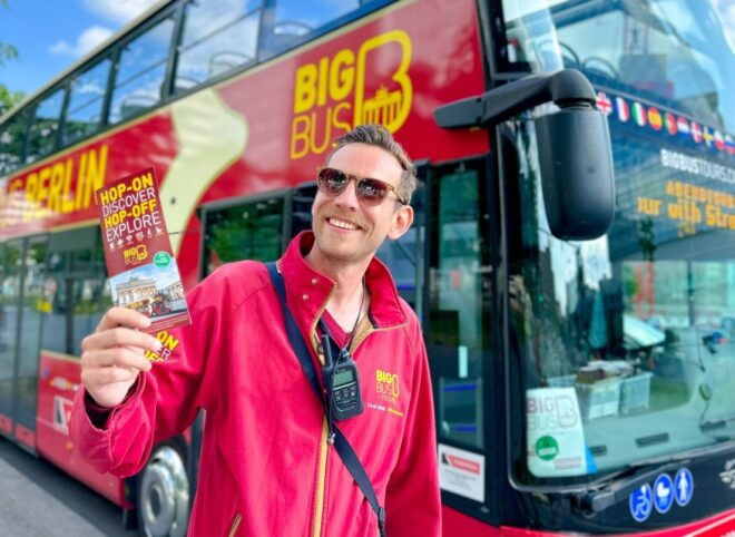 Berlin: Hop-on Hop-off Sightseeing Bus Tour - Inclusions