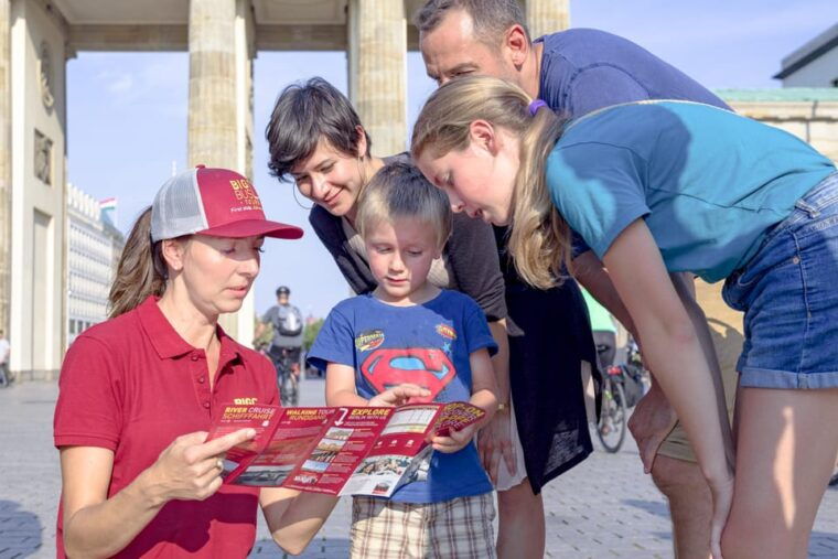 Berlin: Hop-On Hop-Off Sightseeing Bus with Boat Options - The Practical Details: Timing, Access, and Comfort
