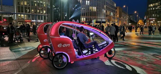 Berlin: Illuminated Berlin by Lit-up Bike Taxi - Comfort and Amenities of the Ride