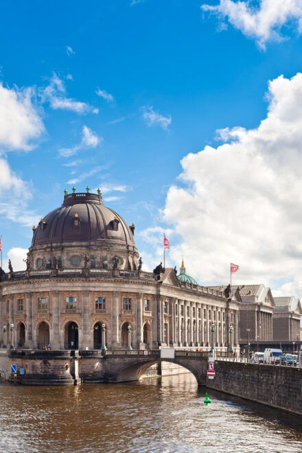 Berlin in Italian - Private Walking Tour - Inclusions of the Experience