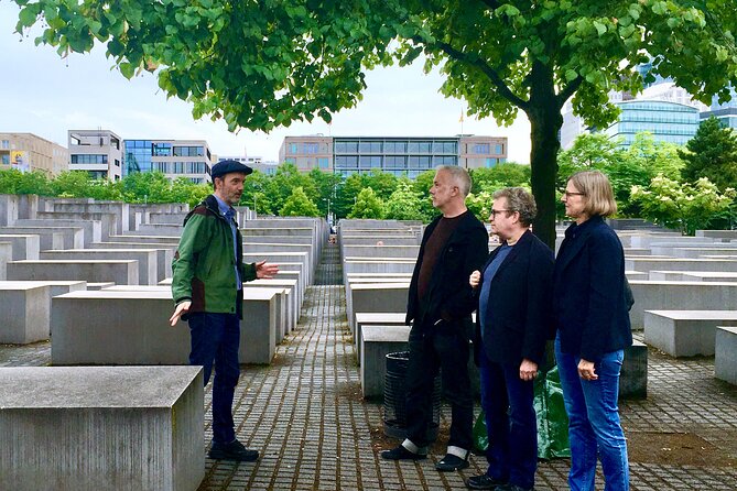 Berlin Introduction: Culture, Tyranny & Tolerance - Private 3-hour Tour - Cultural Insights