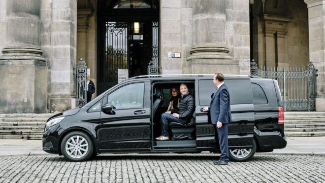 Berlin: Jewish Heritage Private Full Day Black Van Tour - Jewish Heritage in Berlin