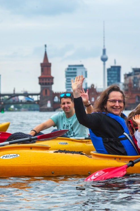 Berlin: Kayaking Tour Through East Berlin - Tour Overview and Details