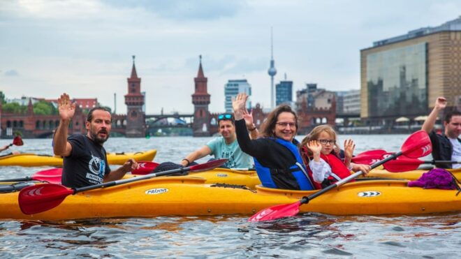 Berlin: Kayaking Tour Through East Berlin - Tips for Participants