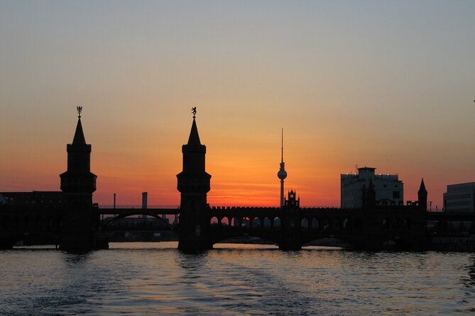 Berlin Like a Local: Customized Private Tour - End Point