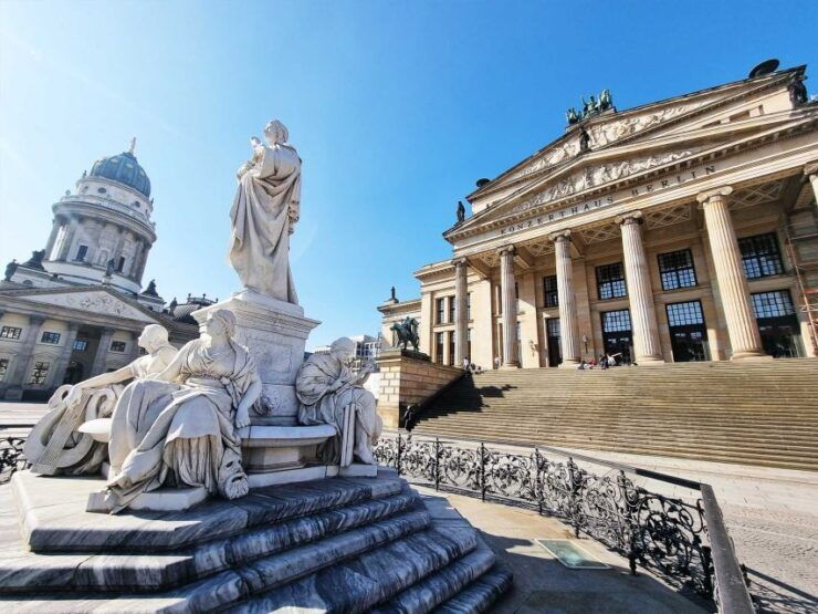 Berlin: Museum Island Quest Smartphone App Game - Booking Details