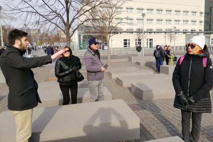 Berlin : Must-See Attractions Walking Tour - Key Attractions Explored