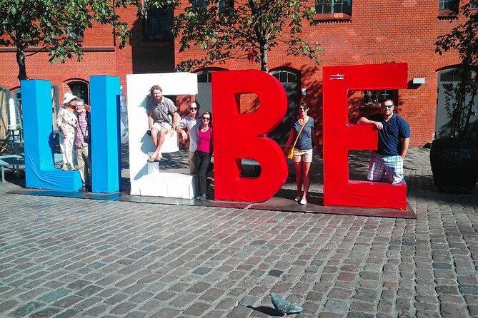 Berlin Neighbourhood Culinary Food Tour - Common Questions