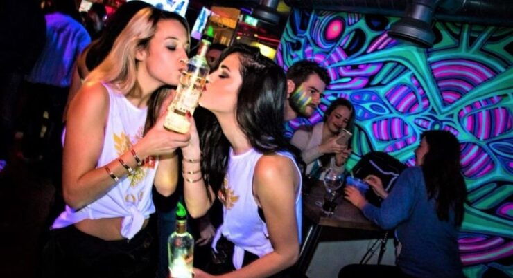 Berlin New Year's Eve Pub Crawl - Activity Details