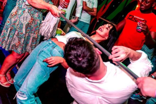 Berlin New Year's Eve Pub Crawl - Berlin Nightlife Guide