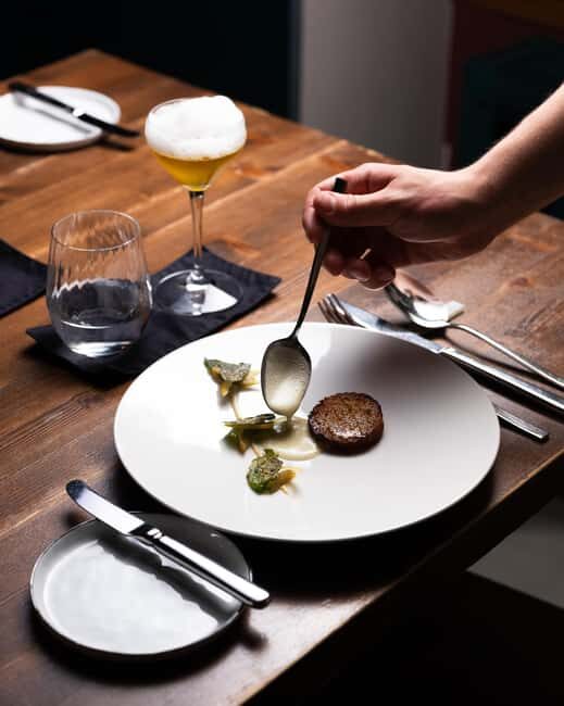 Berlin: New Year's Eve Vegan Michelin Dinner at Bonvivant - FAQs