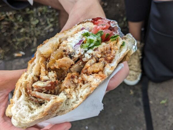 Berlin : No Diet Club Food Tour - Street Food Paradise - Kreuzberg: Culinary Food Tour