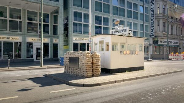 Berlin: Panorama Sightseeing Tour Live in English and German - Frequently Asked Questions