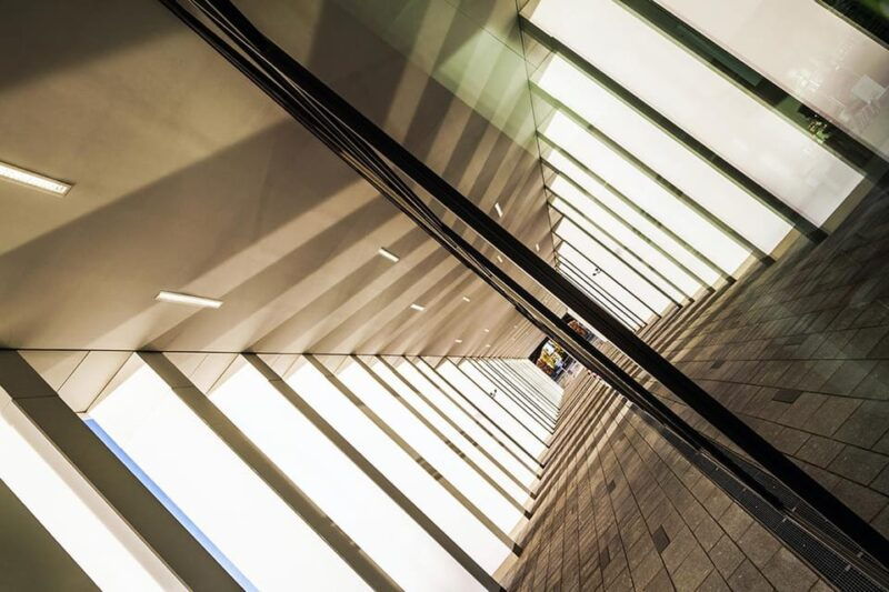 Berlin: Photo course Modern Architecture & Reflections - The Benefits of Small-Group, Personalized Support