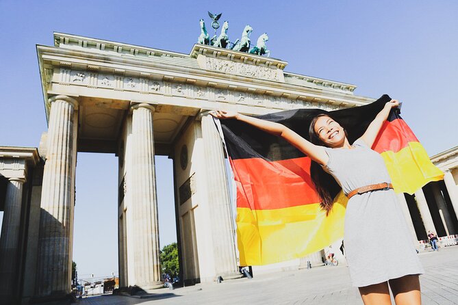 Berlin Photography Tour With a Expert Guide - Brandenburg Gate, Linden St & More - Pricing and Group Size