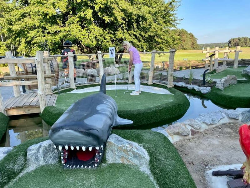 Berlin: Pirate´s Island Adventure Mini Golf Ticket - Authentic Insights from Reviewers