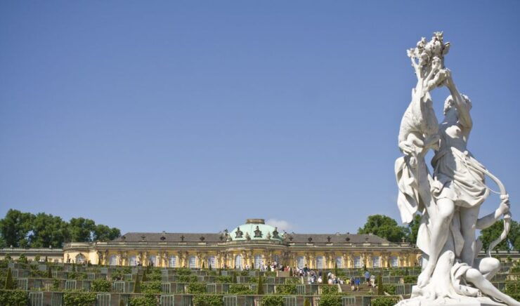 Berlin: Potsdam - Kings, Gardens & Palaces 6-Hour Tour - Tour Details and Features