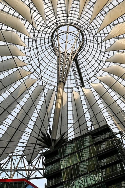 Berlin: Potsdamer Platz Tour - The Unexpected - Unique Historical Insights