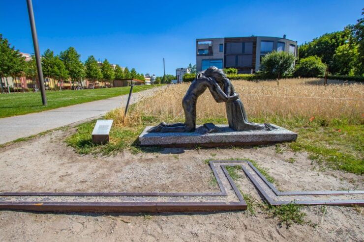 Berlin: Private Architecture Tour With a Local Expert - Activity Details