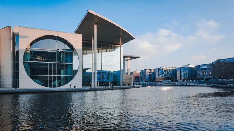 Berlin: Private Arts and Creative Scene Walking Tour - Good To Know