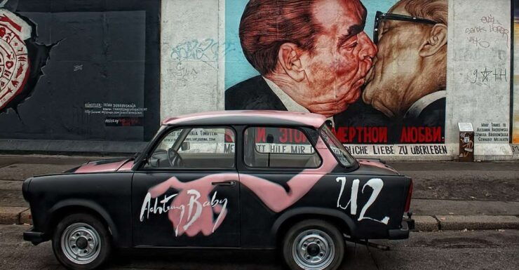 Berlin: Private Guided Tour of the Main Sights - Tour Duration and Language Options