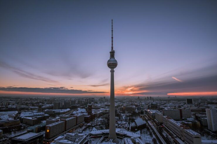 Berlin: Private Guided Tour of the Main Sights - Flexible Booking and Cancellation Policy