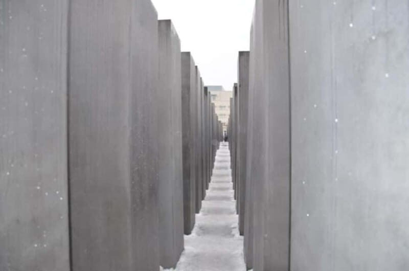Berlin: Private Highlights Walking Tour - Who Should Consider This Tour?