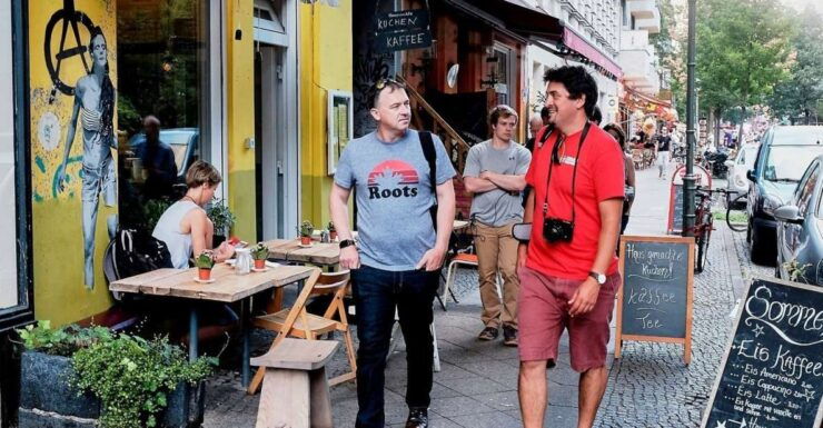 Berlin: Private Kreuzberg Food and Street Art Tour - Duration and Availability