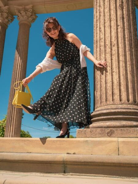 Berlin: Private Photoshoot With a Vacation Photographer - Language Options