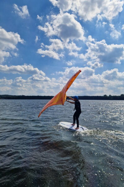 Berlin: Pumpfoil Course - Fly Over the Water Under Your Own Power - Eligibility Criteria
