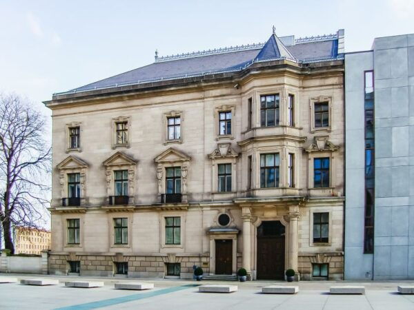 Berlin: Reichstag, Plenary Chamber, Cupola & Government Tour - Common Questions