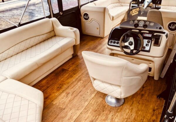 Berlin: Renat a Pontoon Boat and Explore Berlins Waterways - Booking and Cancellation Policy