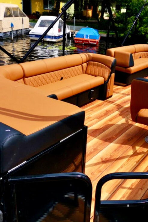Berlin: Rent a License-Free Boat for up to 12 PAX - Key Points