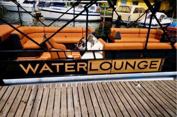 Berlin: Rent a License-Free Boat for up to 12 PAX - Tips for a Great Experience