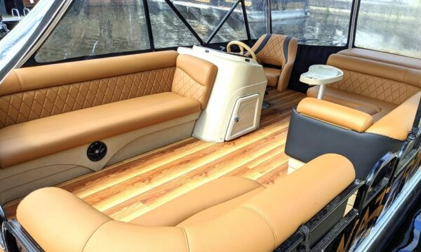 Berlin: Rent a License-Free Boat for up to 8 PAX - Additional Amenities Available
