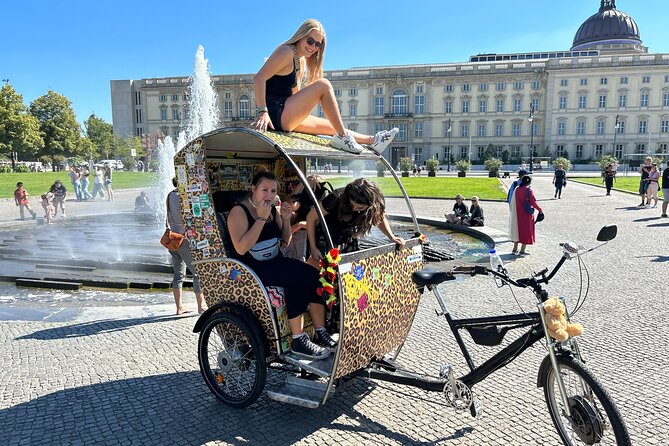 Berlin Rickshaw Tours Historical & Photo City Tour 120min - Sightseeing - Common Questions