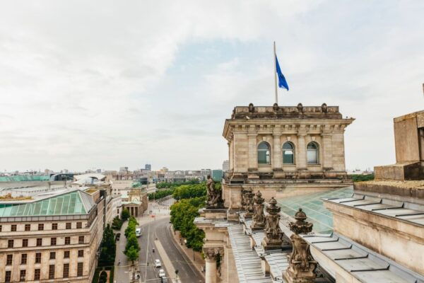 Berlin: Rooftop Breakfast at Käfer Restaurant Reichstag - Unique Experience at the Only Public Restaurant in a Parliament Building