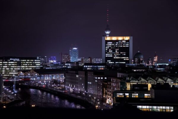 Berlin: Rooftop Dinner at the Käfer Restaurant Reichstag - Tips for a Memorable Experience