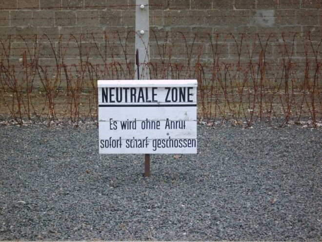 Berlin: Sachsenhausen Concentration Camp Memorial Tour - Meeting Point and Tour Rating