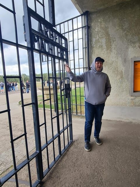 Berlin: Sachsenhausen Memorial  Survivor Stories in German - FAQ
