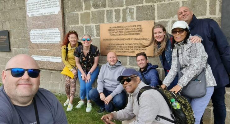 Berlin: Sachsenhausen Tour Incl. Car Transport Max. 7 People - Itinerary Highlights