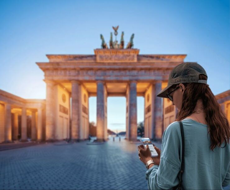 Berlin Self-Guided Historical Walking Tour - Experience Highlights