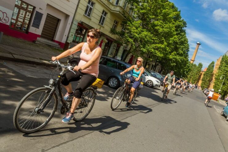 Berlin: Sights and Highlights Bike Tour - Tour Details
