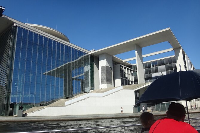 Berlin Sightseeing Boat Tour on the Spree - Tips for a Great Boat Tour Experience