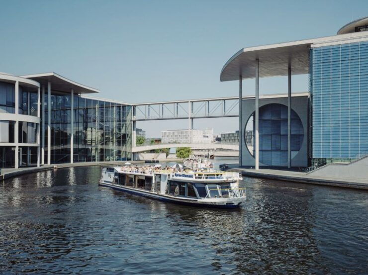Berlin: Sightseeing Cruise From Berlin Main Station - Cancellation Policy and Flexible Booking Options